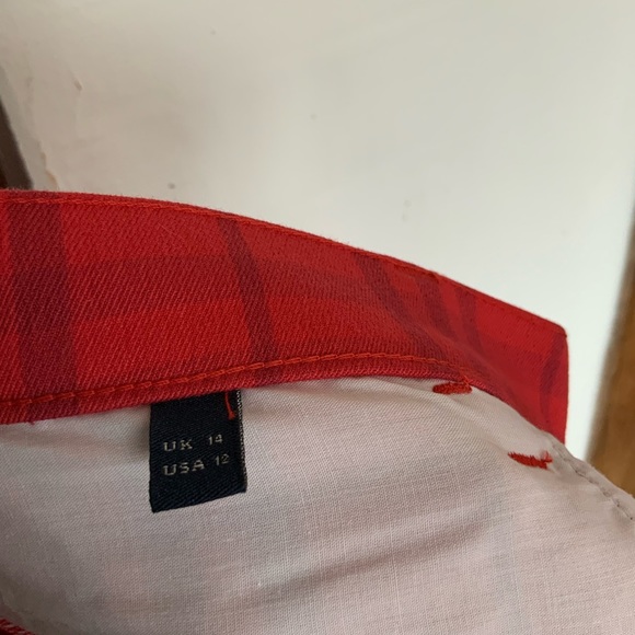 Super cute Burberry plaid jeans - Picture 4 of 4